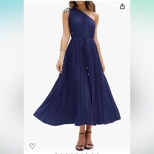 Navy one-shoulder pleated dress - size large
